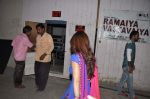 Shruti Hassan snapped on the sets of Ramaiya Vastavaya in Mumbai on 5th April 2013 (3).JPG